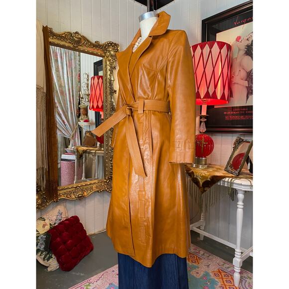 vintage 1970s leather trench coat 70s tie waist mod basketweave butterfly collar - Picture 6 of 12